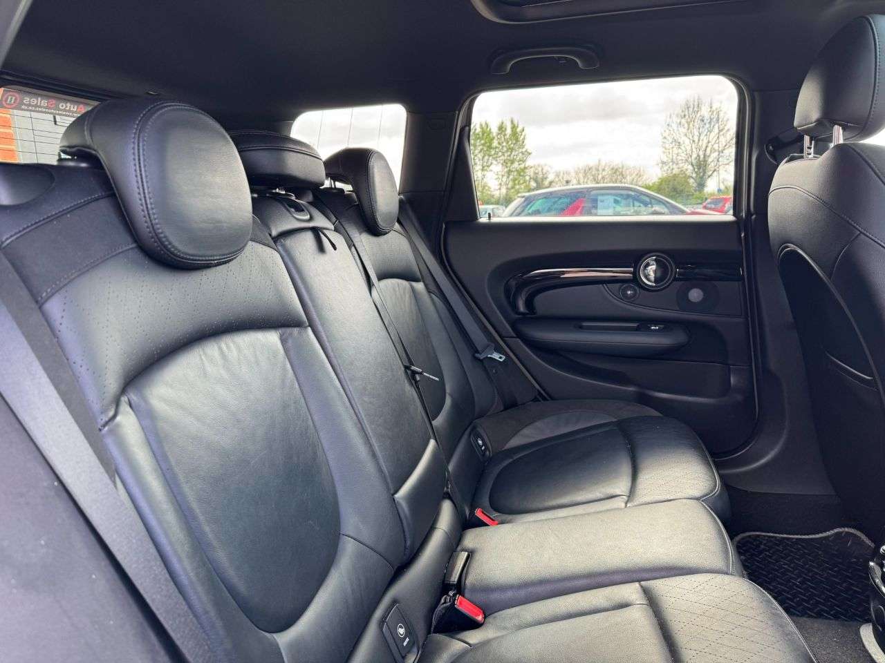 2016 MINI CLUBMAN 2016 MINI CLUBMAN