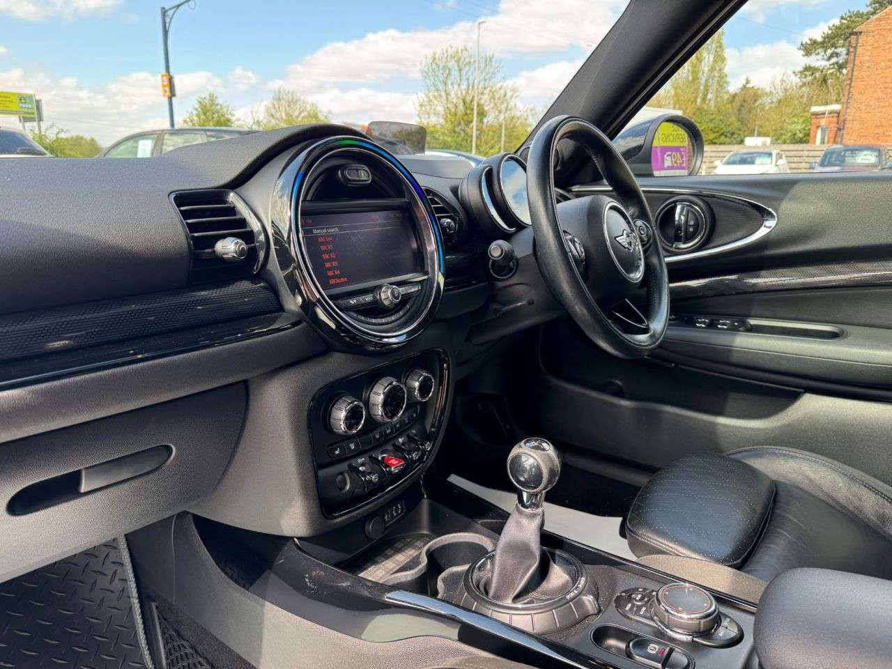 2016 MINI CLUBMAN 2016 MINI CLUBMAN