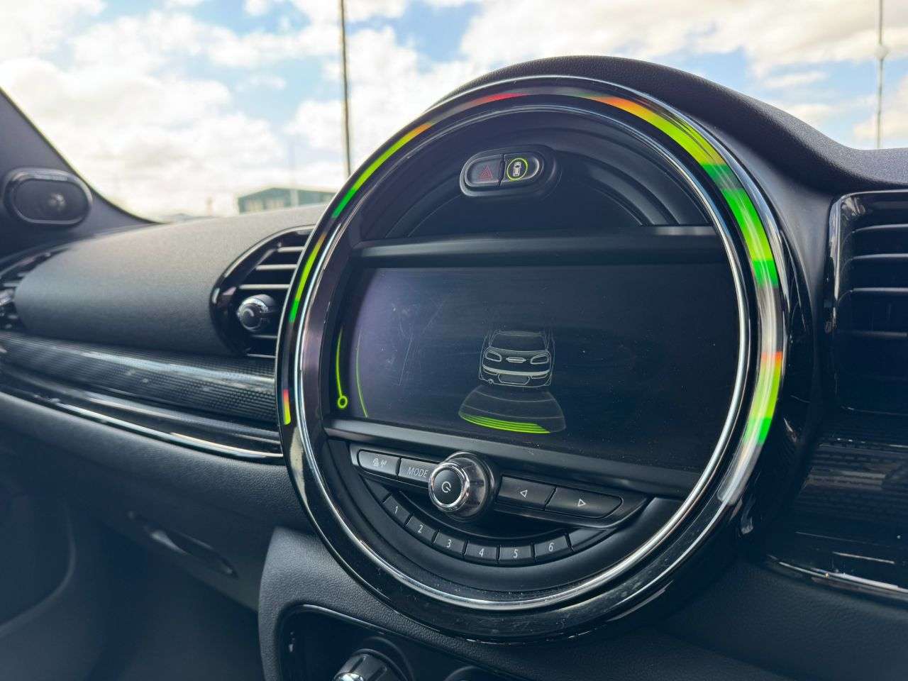 2016 MINI CLUBMAN 2016 MINI CLUBMAN
