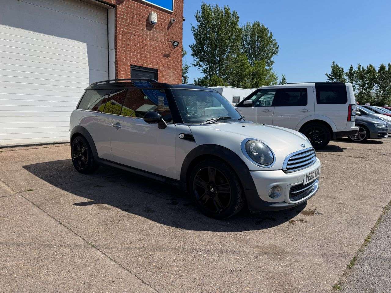 2010 MINI CLUBMAN 2010 MINI CLUBMAN