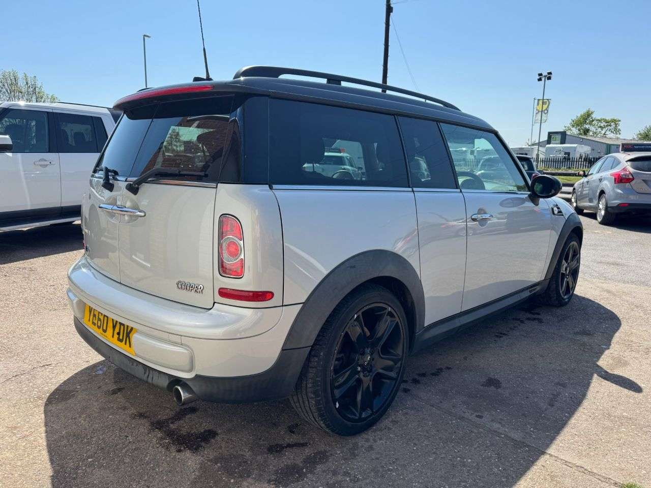 2010 MINI CLUBMAN 2010 MINI CLUBMAN