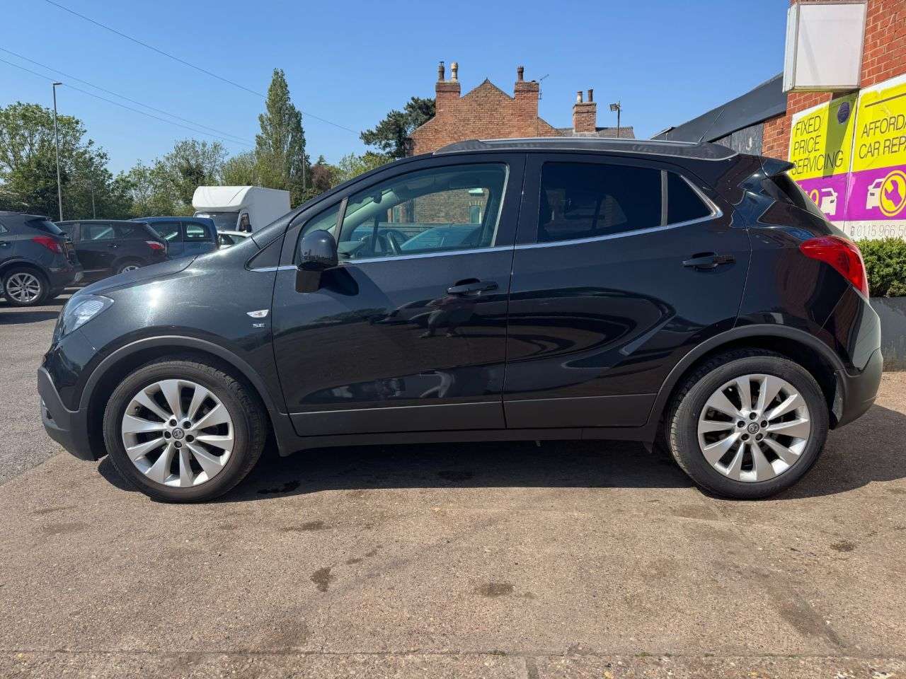 A 2015 VAUXHALL MOKKA 1.4i Turbo SE SUV 5dr Petrol Manual 2WD Euro 6 (s/s) (140 ps) A 2015 VAUXHALL MOKKA 1.4i Turbo SE SUV 5dr Petrol Manual 2WD Euro 6 (s/s) (140 ps)
