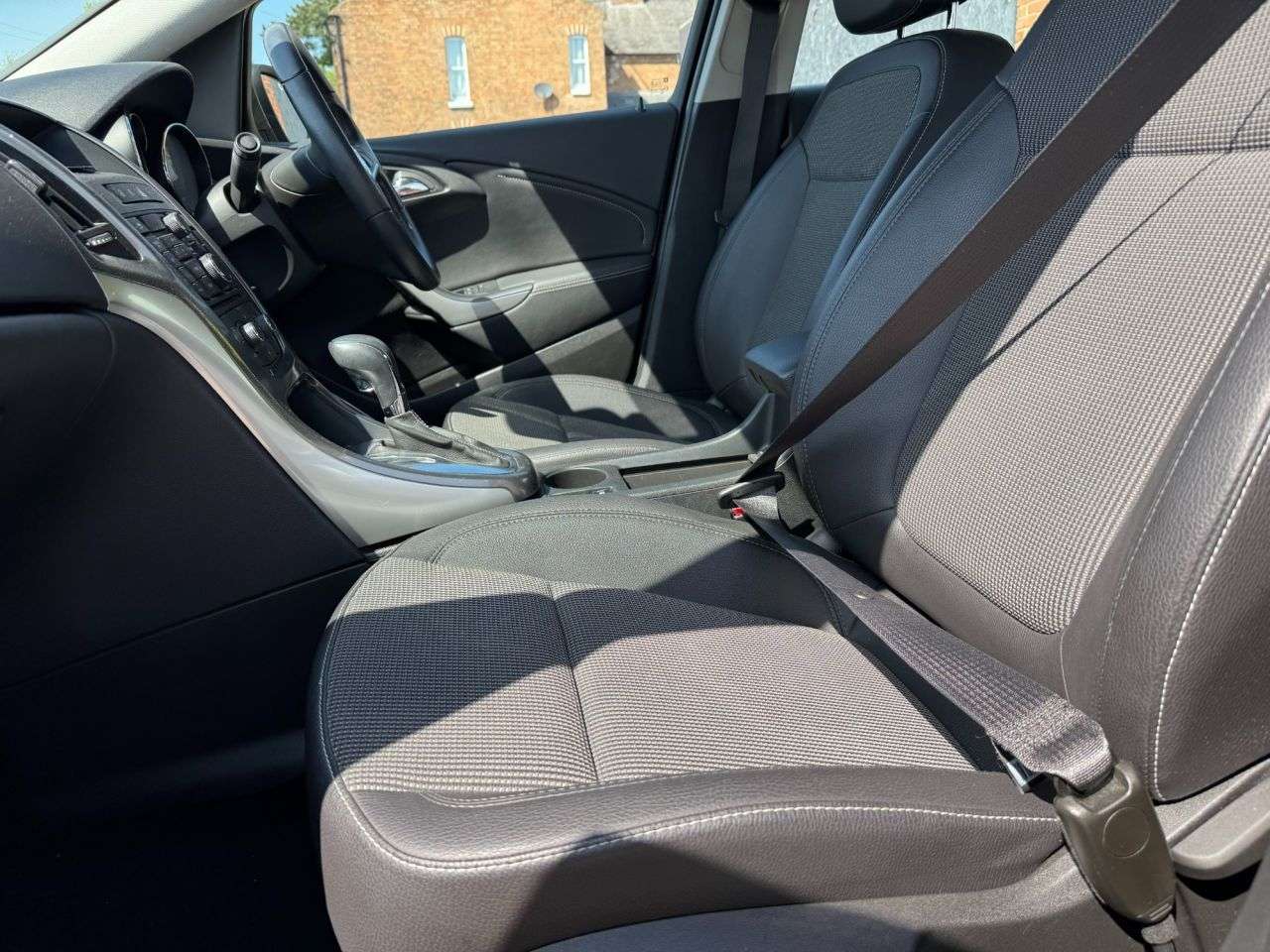 2011 VAUXHALL ASTRA 2011 VAUXHALL ASTRA