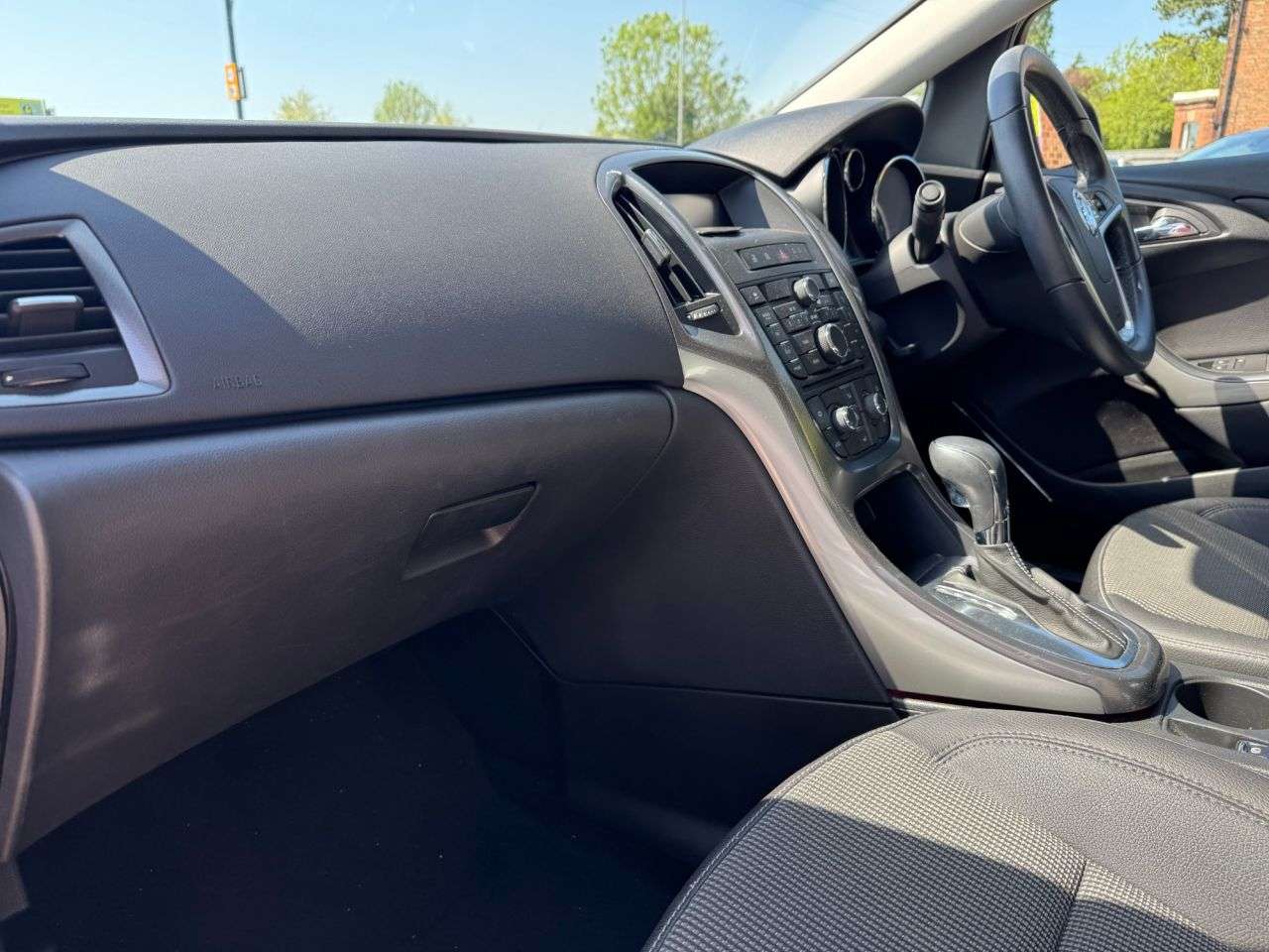 2011 VAUXHALL ASTRA 2011 VAUXHALL ASTRA