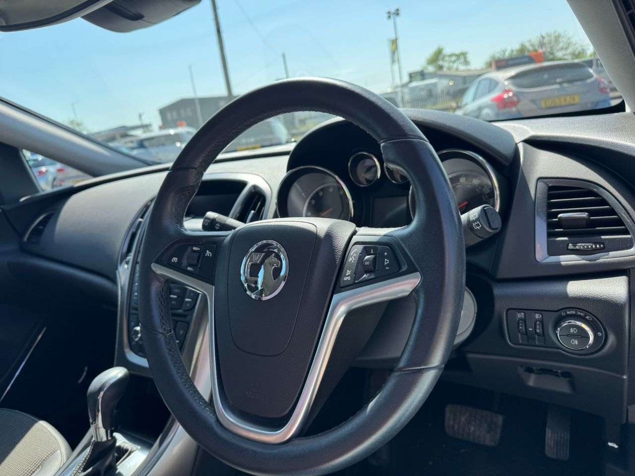 2011 VAUXHALL ASTRA 2011 VAUXHALL ASTRA