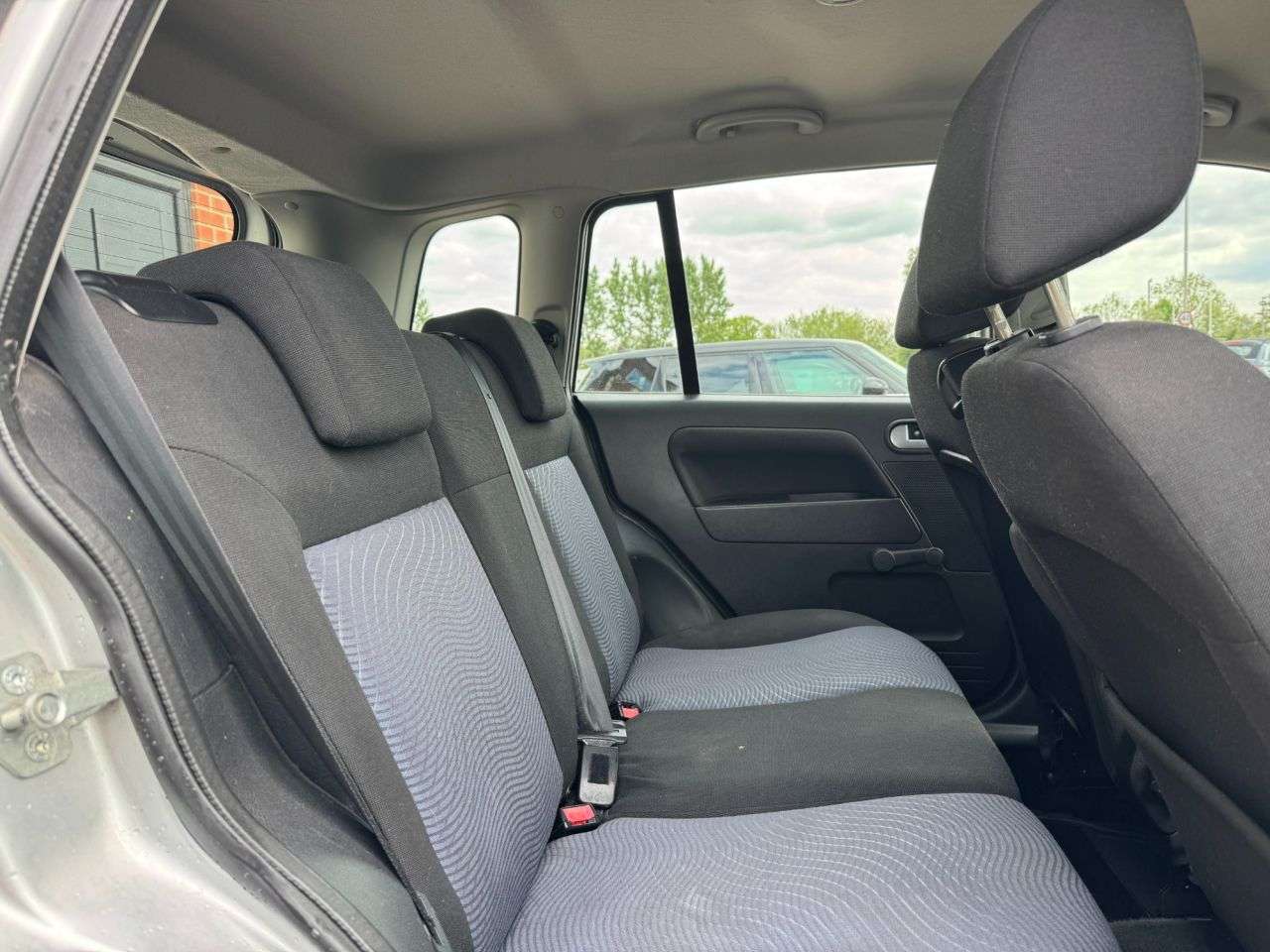 2010 FORD FUSION 2010 FORD FUSION