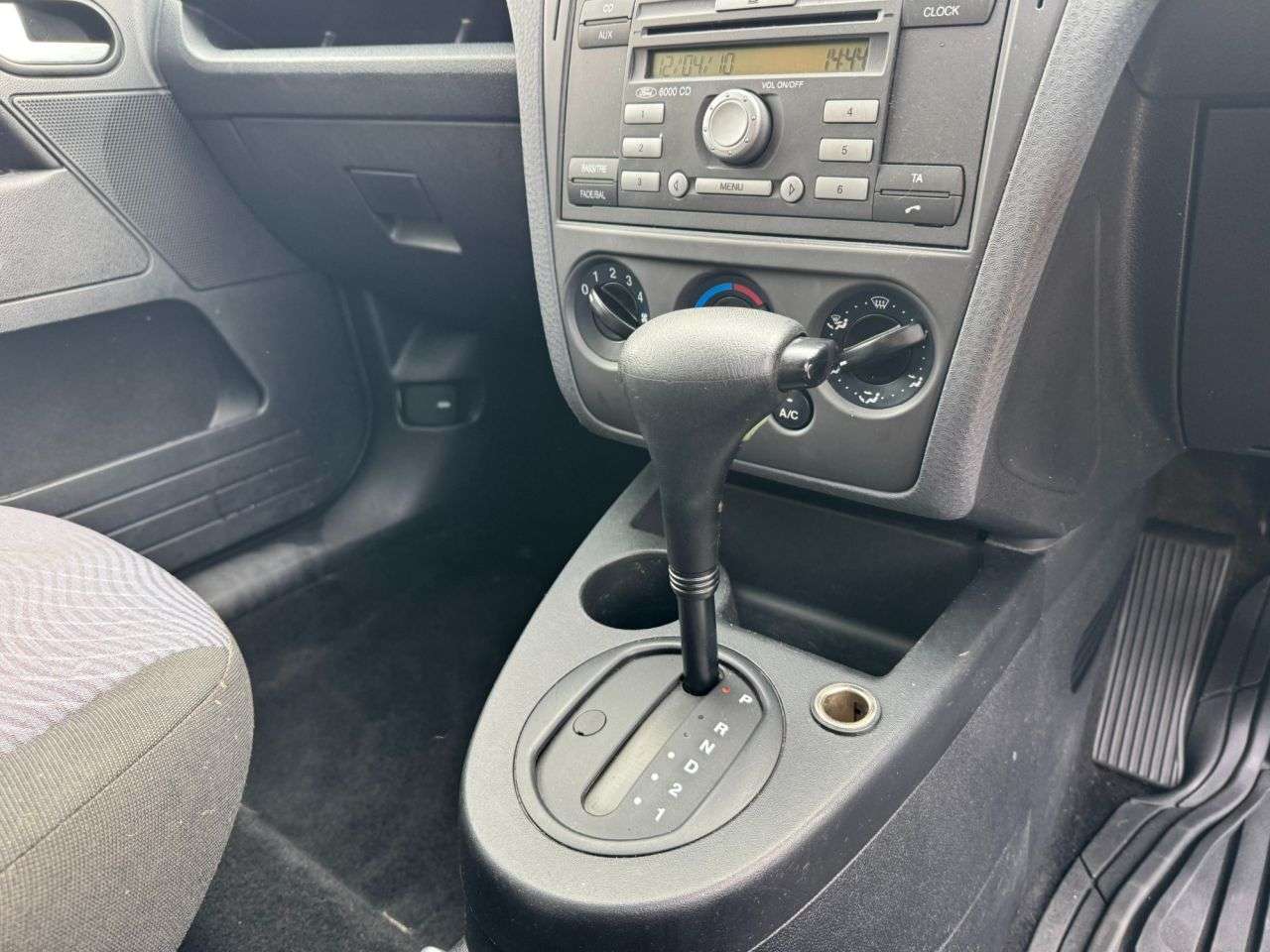 2010 FORD FUSION 2010 FORD FUSION