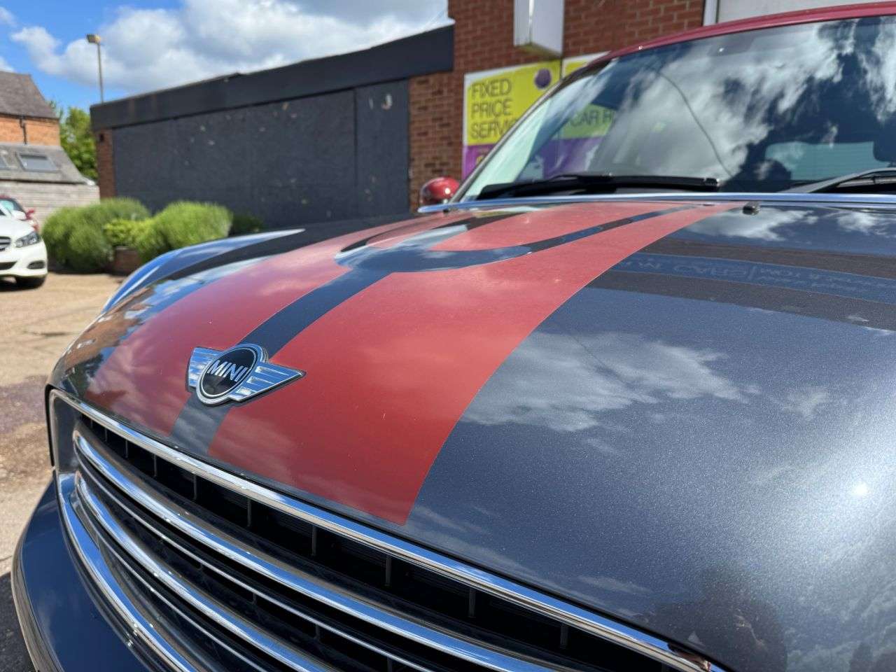A 2016 MINI COUNTRYMAN 1.6 Cooper Park Lane SUV 5dr Petrol Auto ALL4 Euro 6 (122 ps) A 2016 MINI COUNTRYMAN 1.6 Cooper Park Lane SUV 5dr Petrol Auto ALL4 Euro 6 (122 ps)