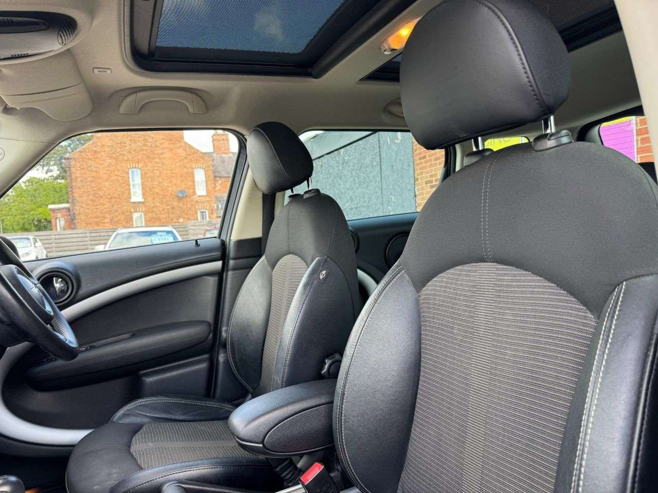 2016 MINI COUNTRYMAN 2016 MINI COUNTRYMAN