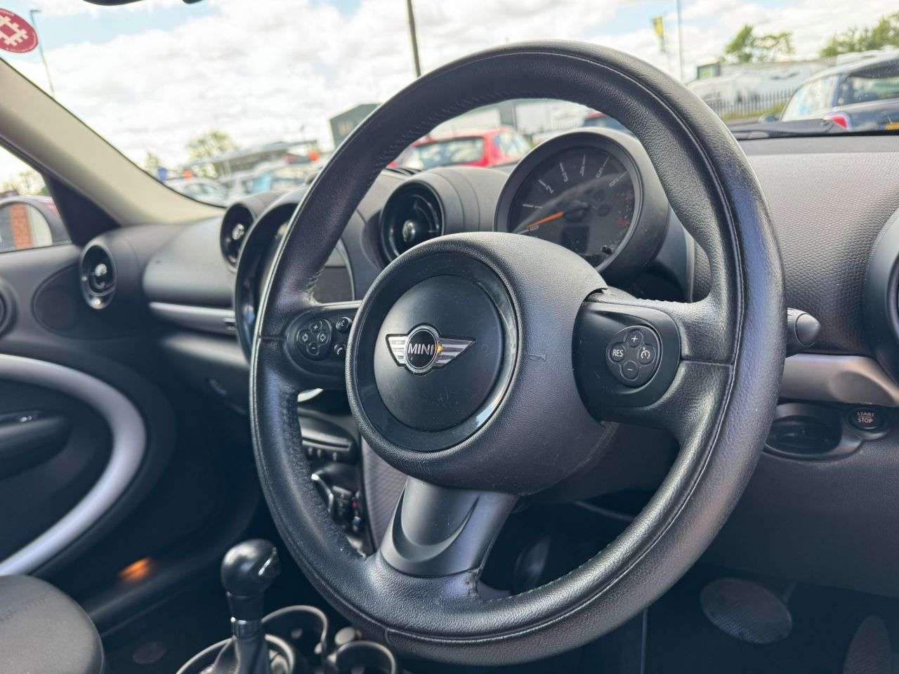2016 MINI COUNTRYMAN 2016 MINI COUNTRYMAN