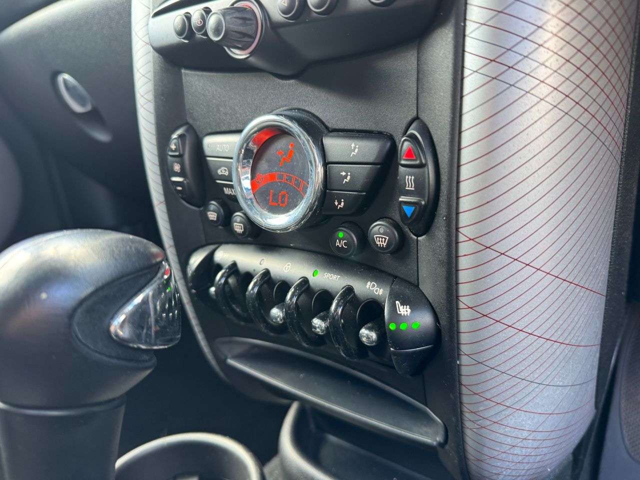 2016 MINI COUNTRYMAN 2016 MINI COUNTRYMAN