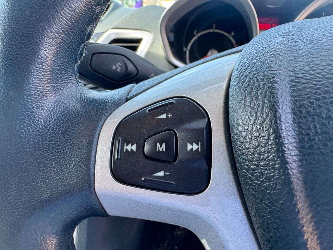 2012 FORD FIESTA 2012 FORD FIESTA