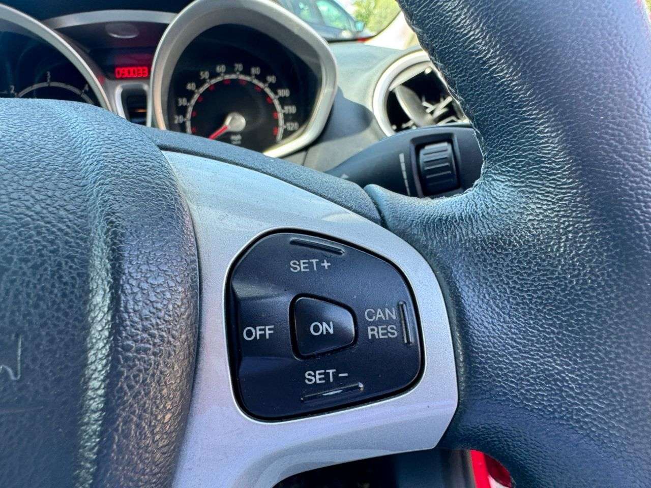 2012 FORD FIESTA 2012 FORD FIESTA