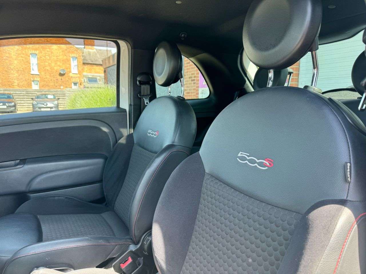 2013 FIAT 500 2013 FIAT 500