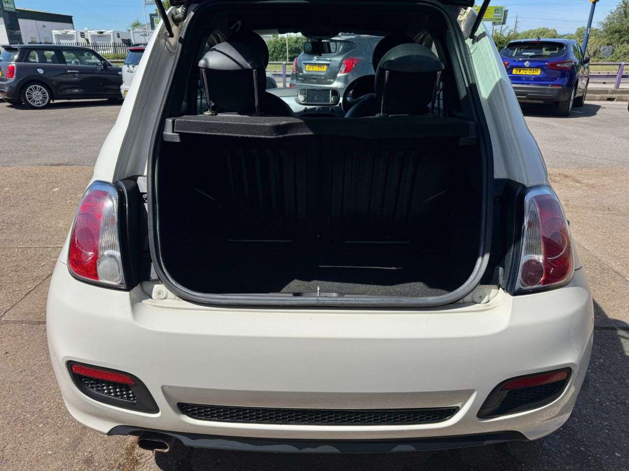 2013 FIAT 500 2013 FIAT 500