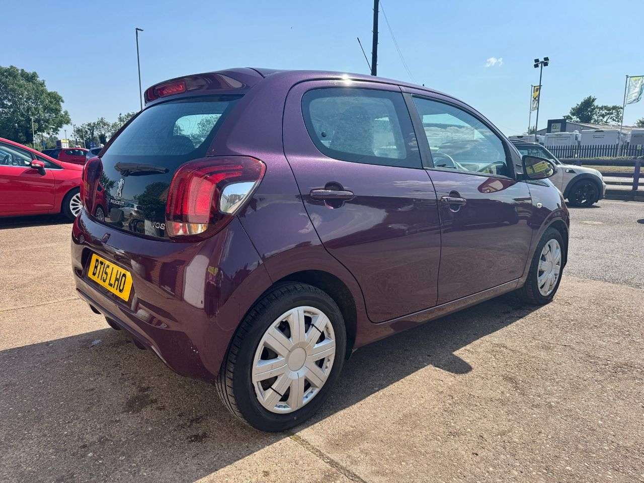 2015 PEUGEOT 108 2015 PEUGEOT 108