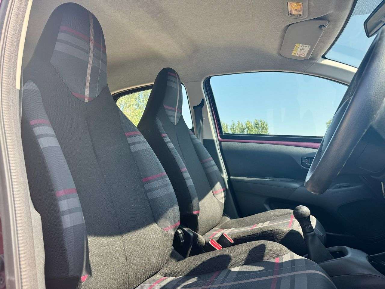 2015 PEUGEOT 108 2015 PEUGEOT 108