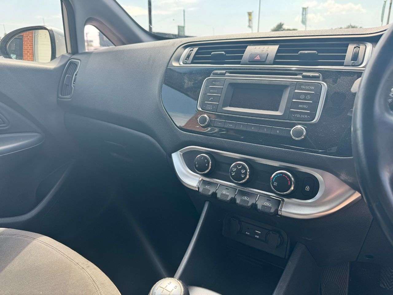 2015 KIA RIO 2015 KIA RIO