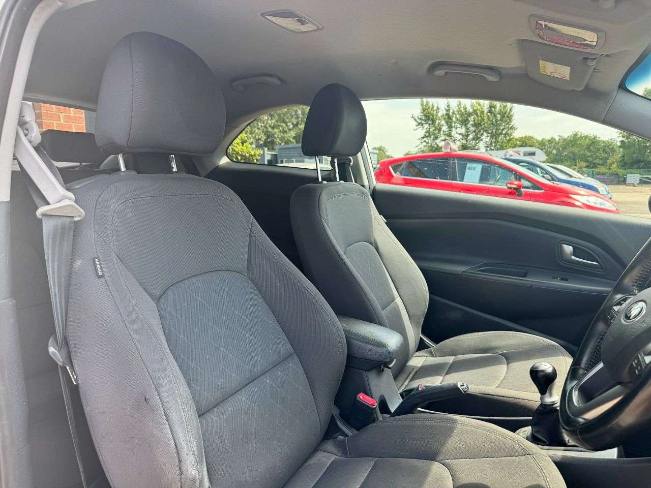 2015 KIA RIO 2015 KIA RIO