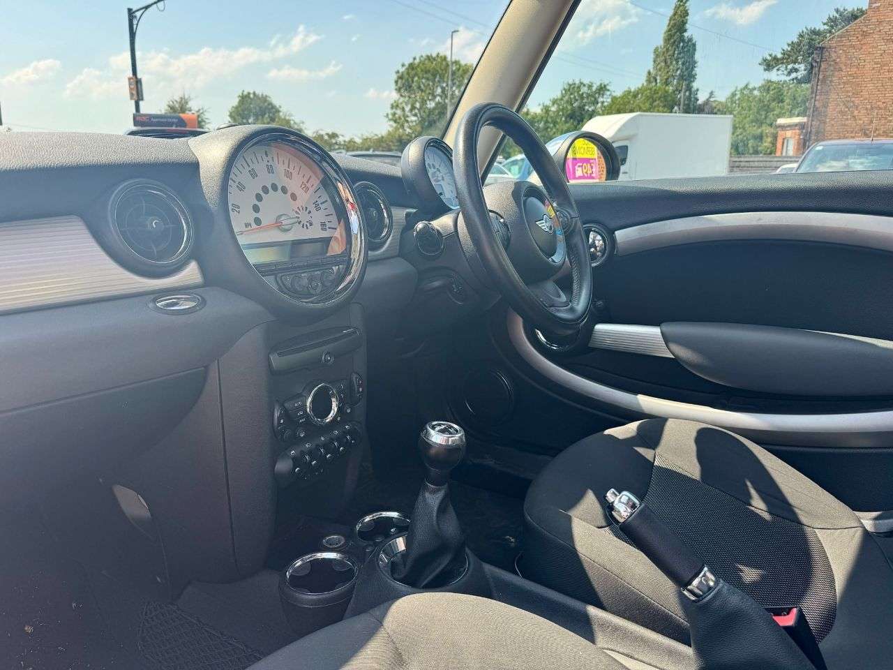 2011 MINI HATCH 2011 MINI HATCH