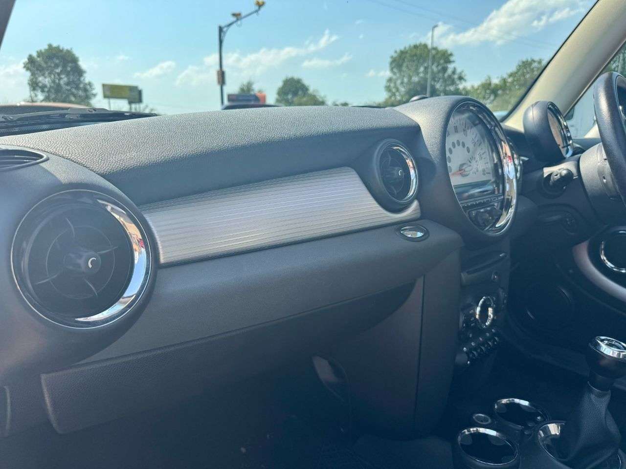 2011 MINI HATCH 2011 MINI HATCH