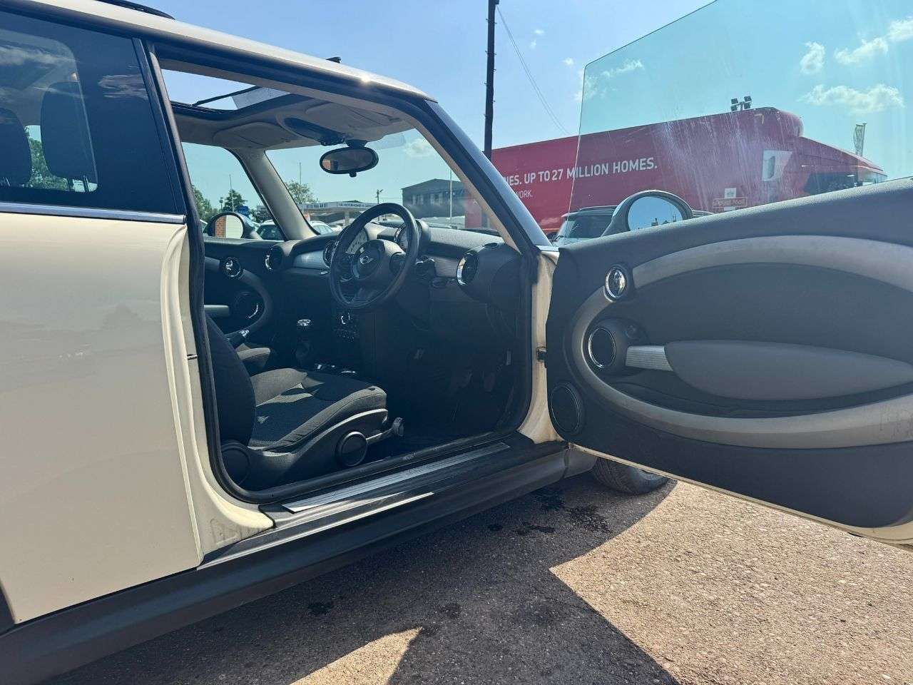 2011 MINI HATCH 2011 MINI HATCH