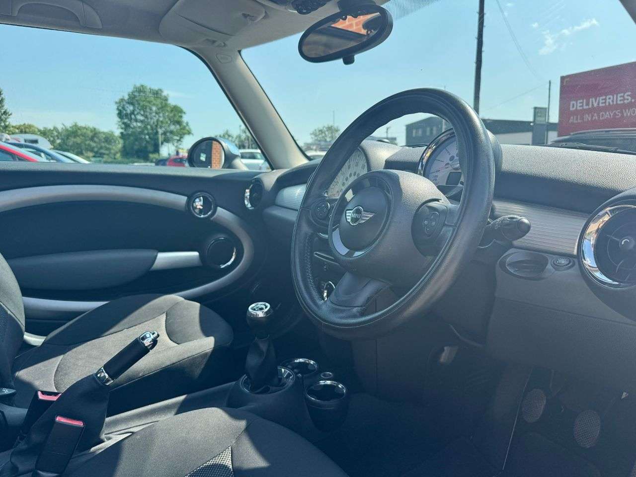 2011 MINI HATCH 2011 MINI HATCH