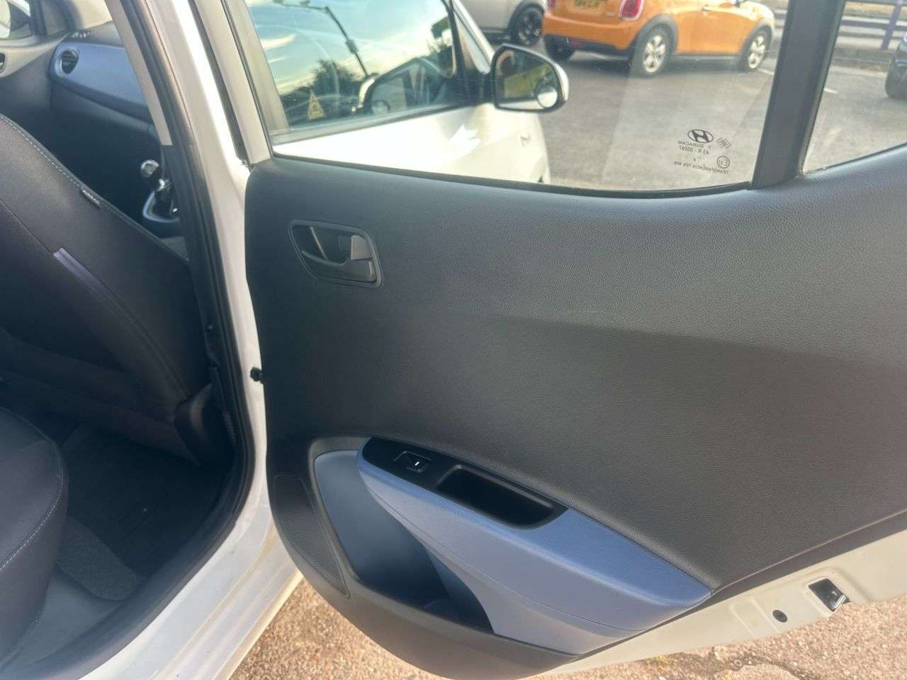 2014 HYUNDAI I10 2014 HYUNDAI I10