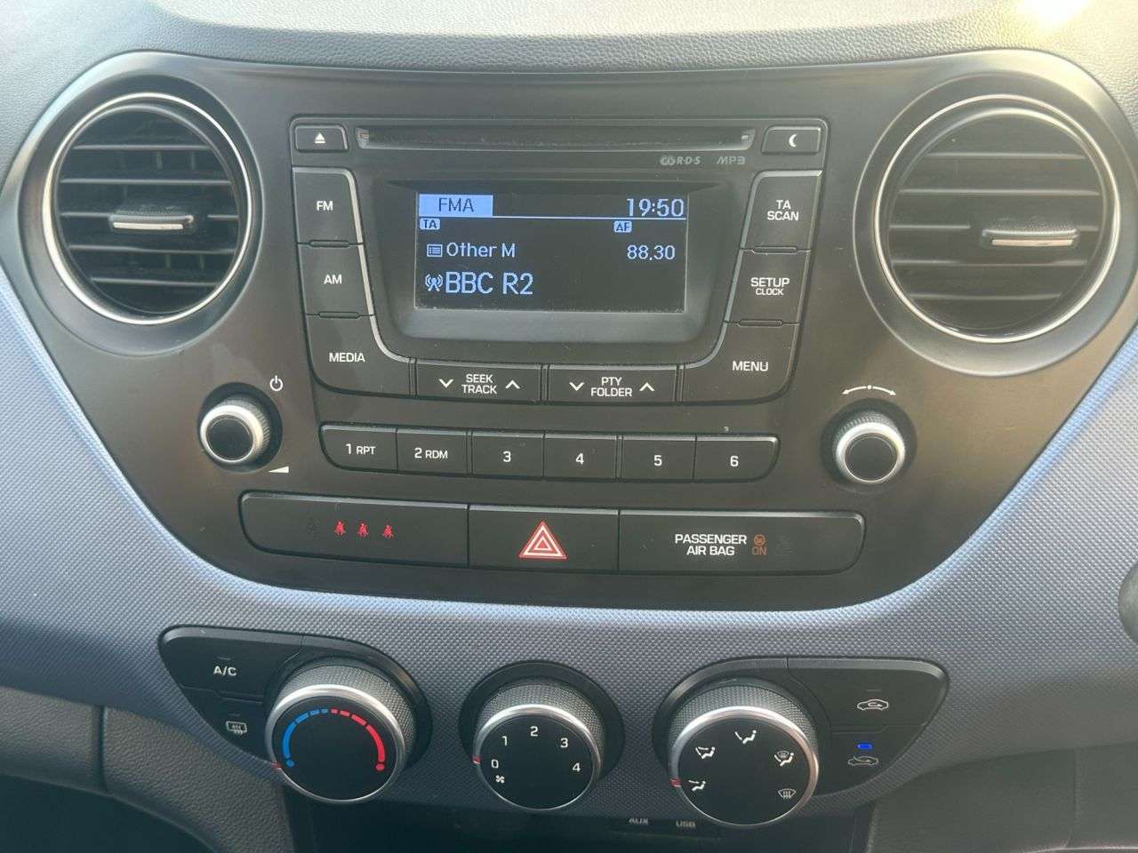 2014 HYUNDAI I10 2014 HYUNDAI I10