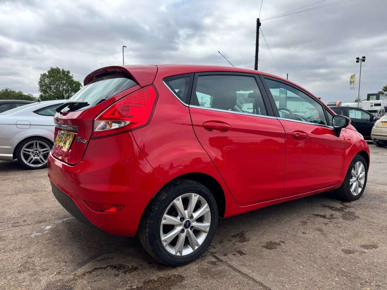 2010 FORD FIESTA 2010 FORD FIESTA