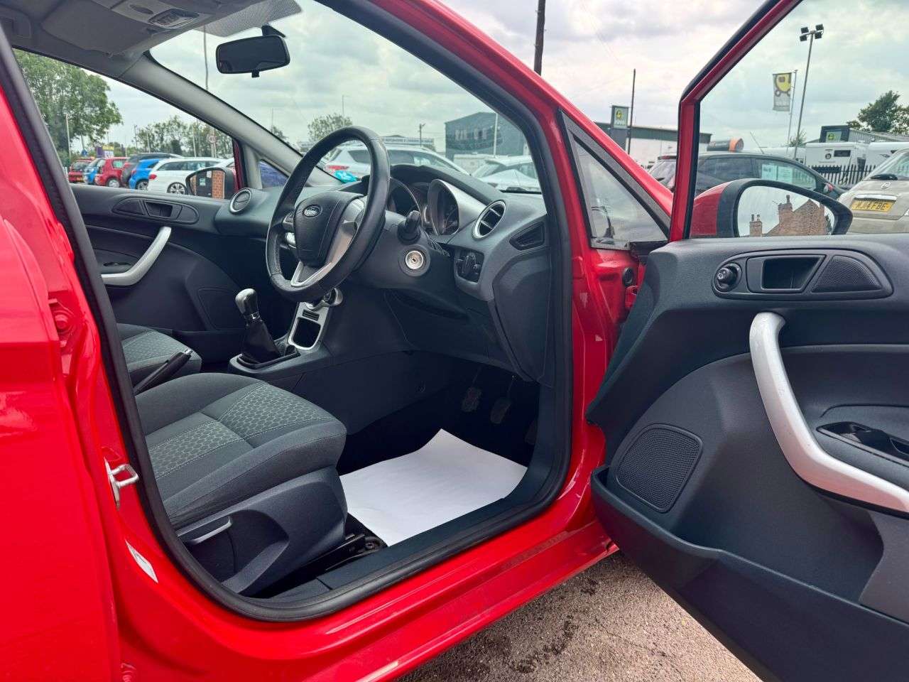 2010 FORD FIESTA 2010 FORD FIESTA