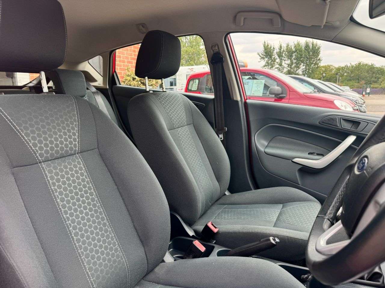 2010 FORD FIESTA 2010 FORD FIESTA