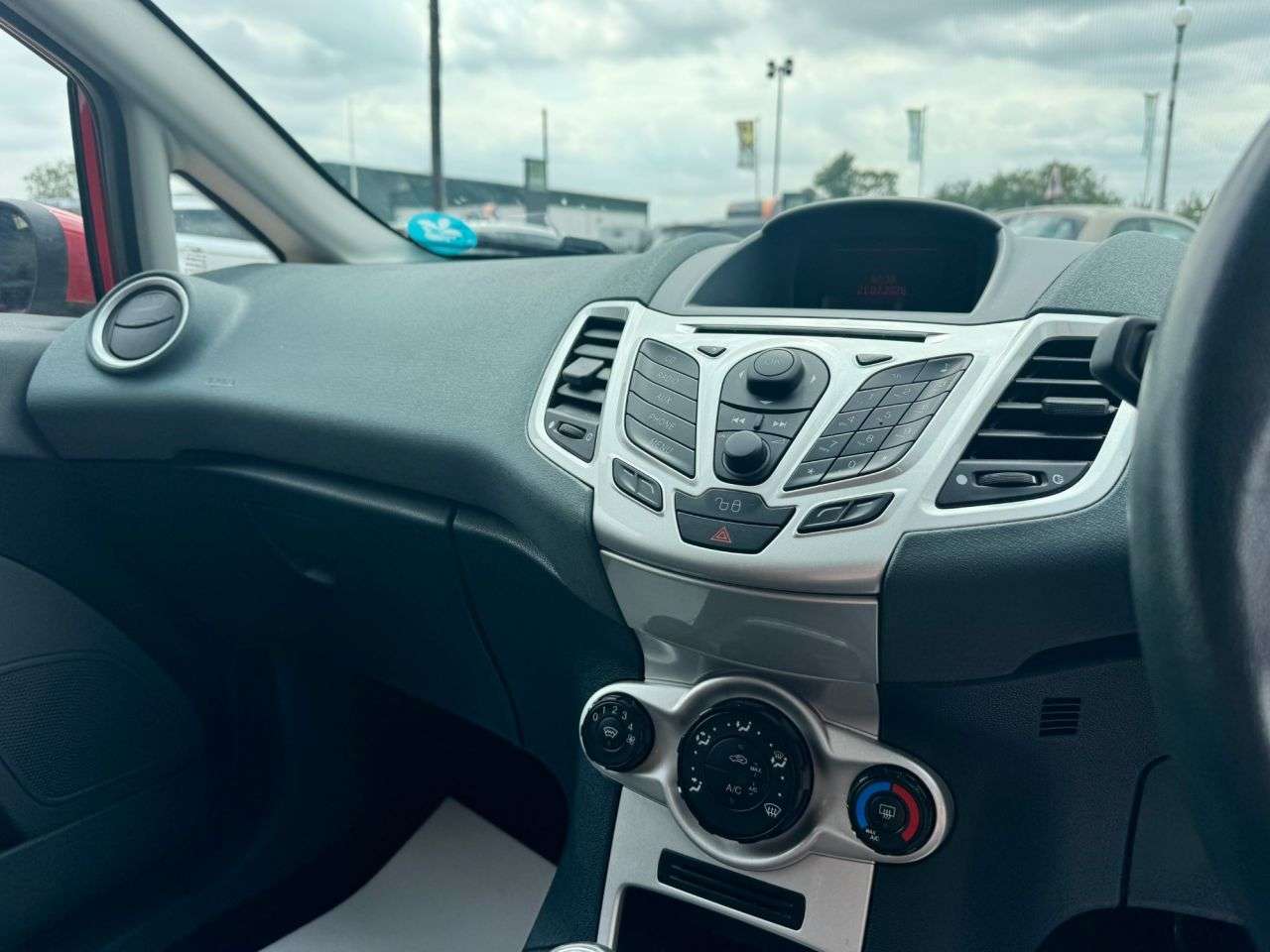 2010 FORD FIESTA 2010 FORD FIESTA
