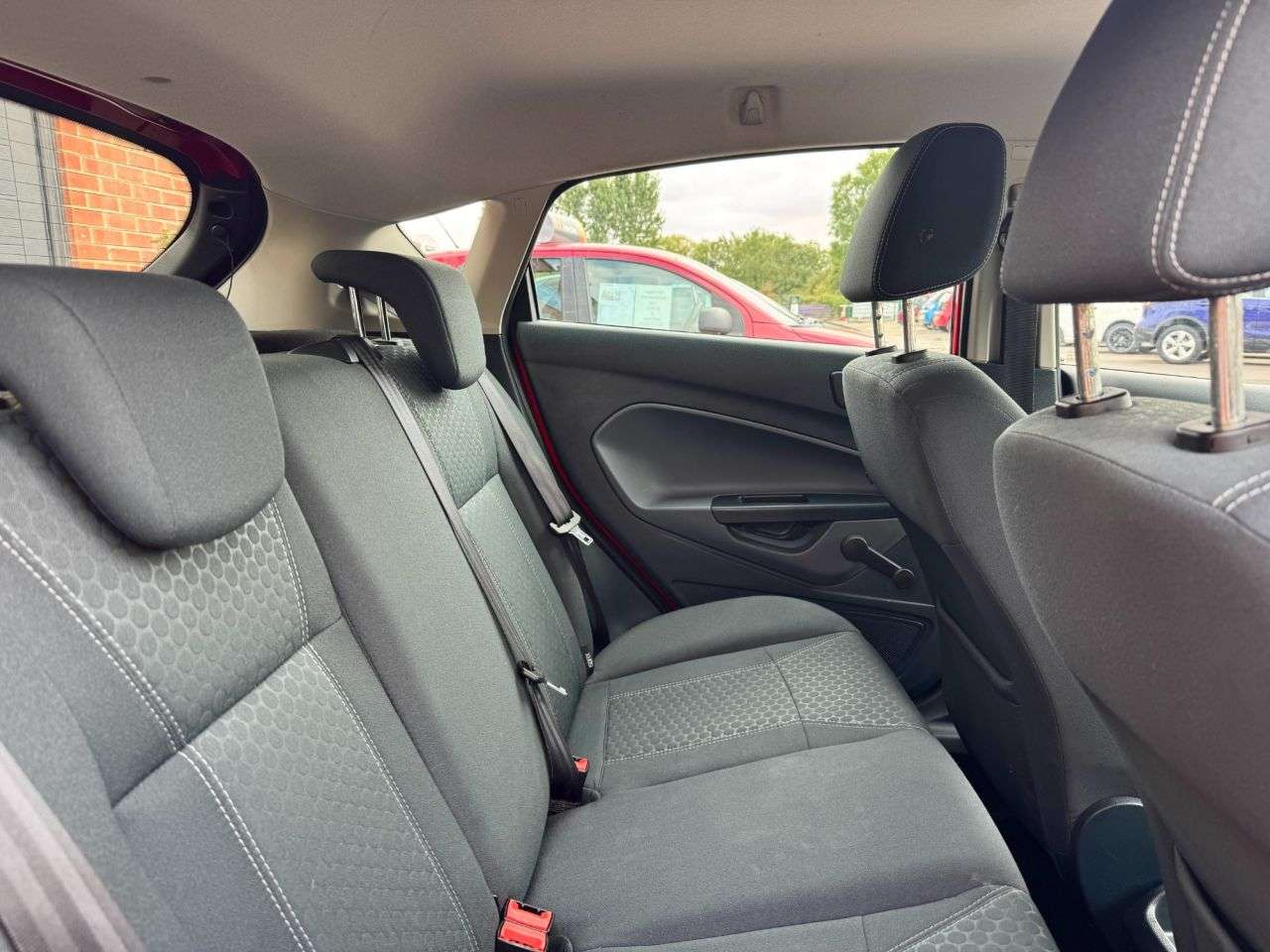 2010 FORD FIESTA 2010 FORD FIESTA