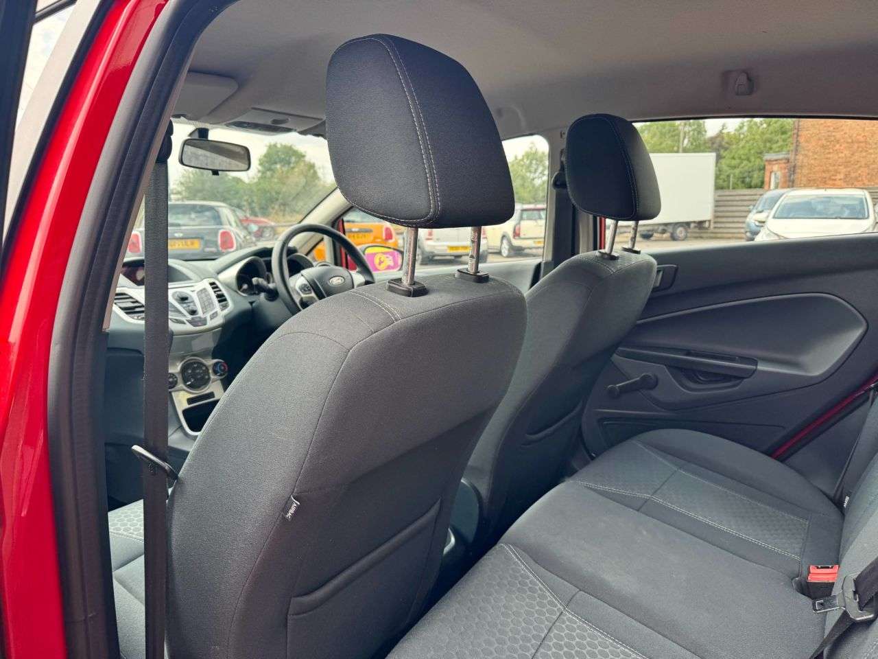 2010 FORD FIESTA 2010 FORD FIESTA
