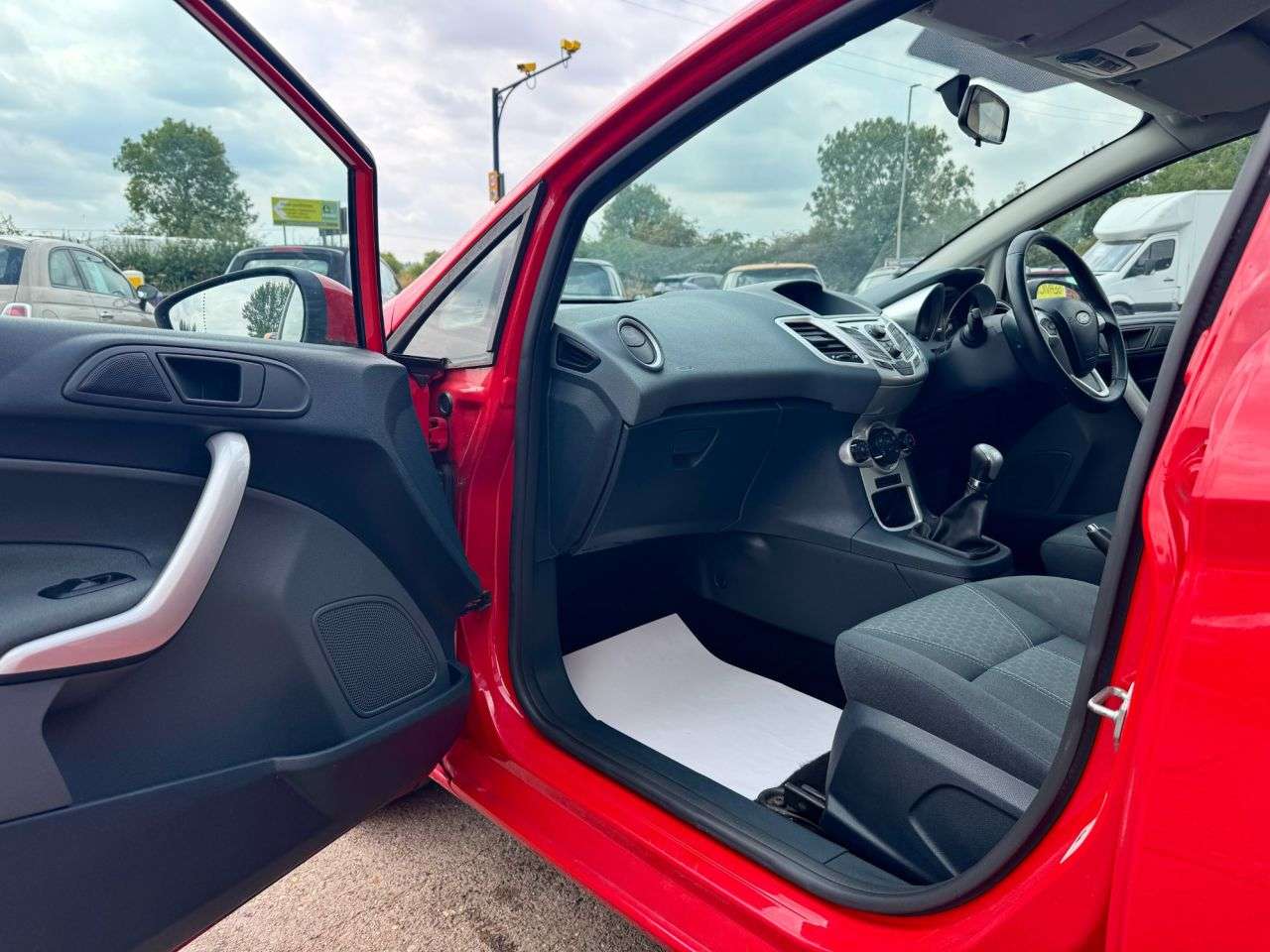 2010 FORD FIESTA 2010 FORD FIESTA