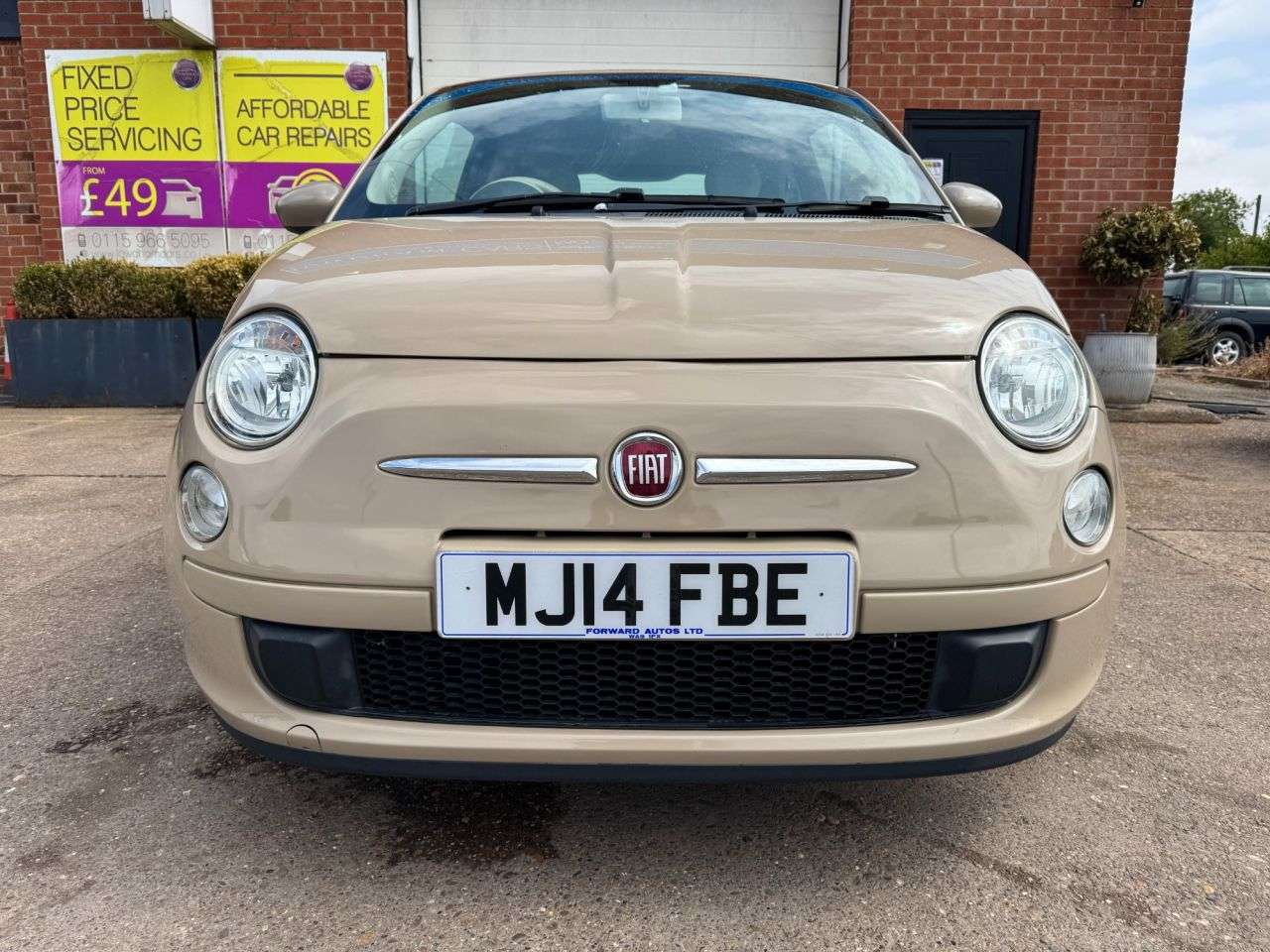 A 2014 FIAT 500 1.2 Pop Hatchback 3dr Petrol Manual Euro 6 (s/s) (69 bhp) A 2014 FIAT 500 1.2 Pop Hatchback 3dr Petrol Manual Euro 6 (s/s) (69 bhp)