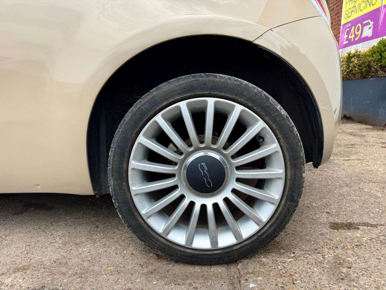 2014 FIAT 500 2014 FIAT 500