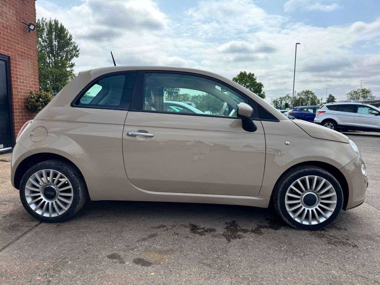 2014 FIAT 500 2014 FIAT 500
