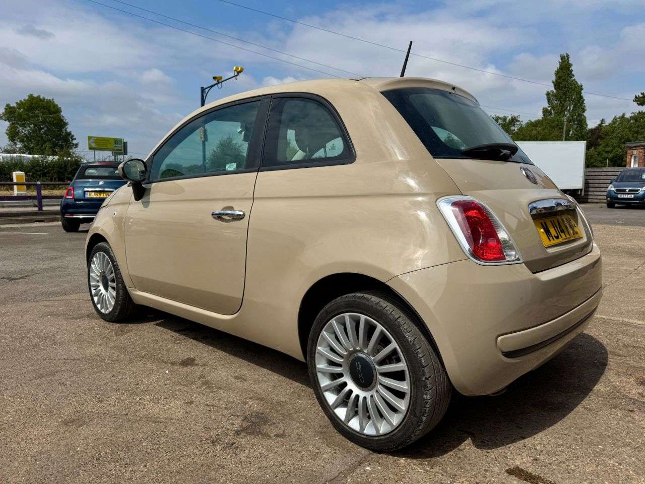 2014 FIAT 500 2014 FIAT 500