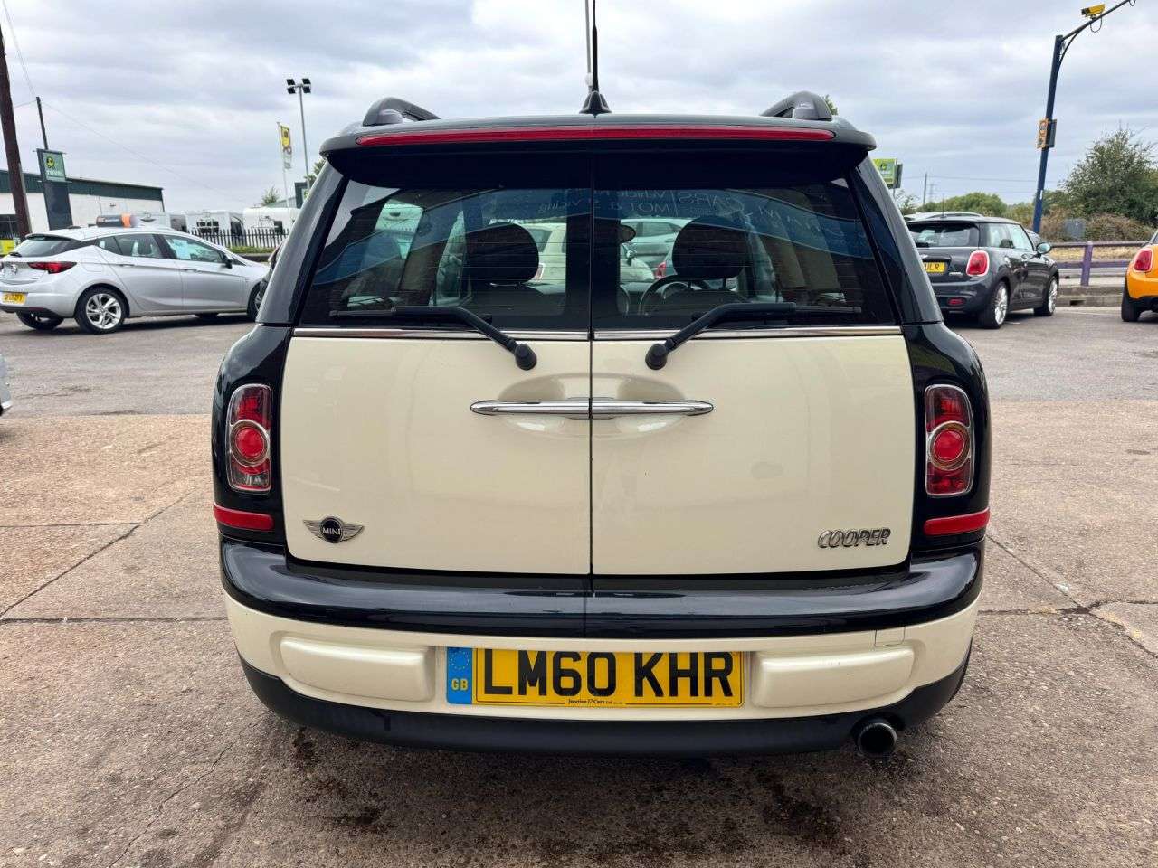 2010 MINI CLUBMAN 2010 MINI CLUBMAN