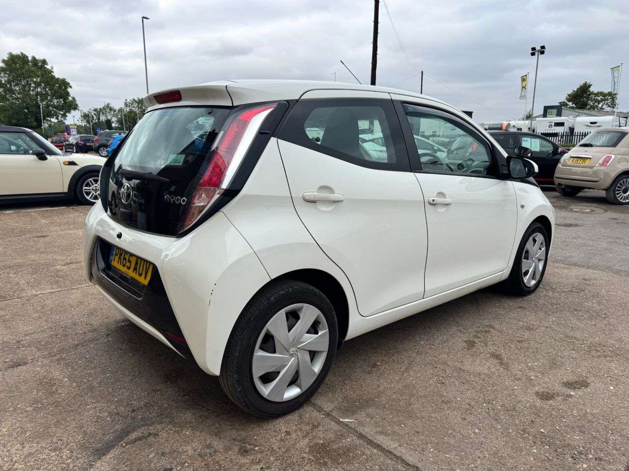 2015 TOYOTA AYGO 2015 TOYOTA AYGO