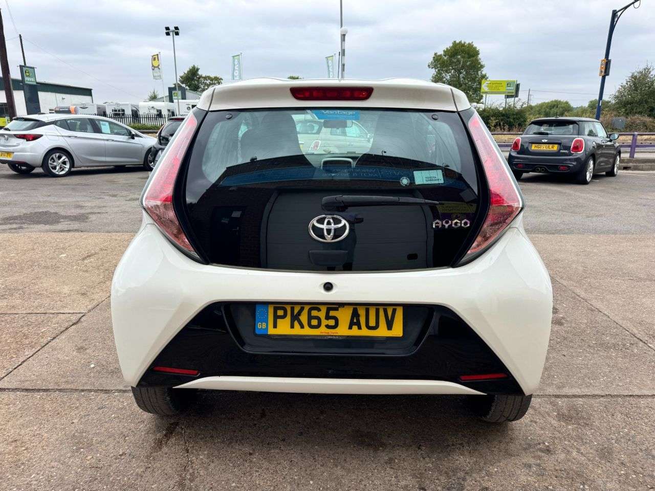2015 TOYOTA AYGO 2015 TOYOTA AYGO