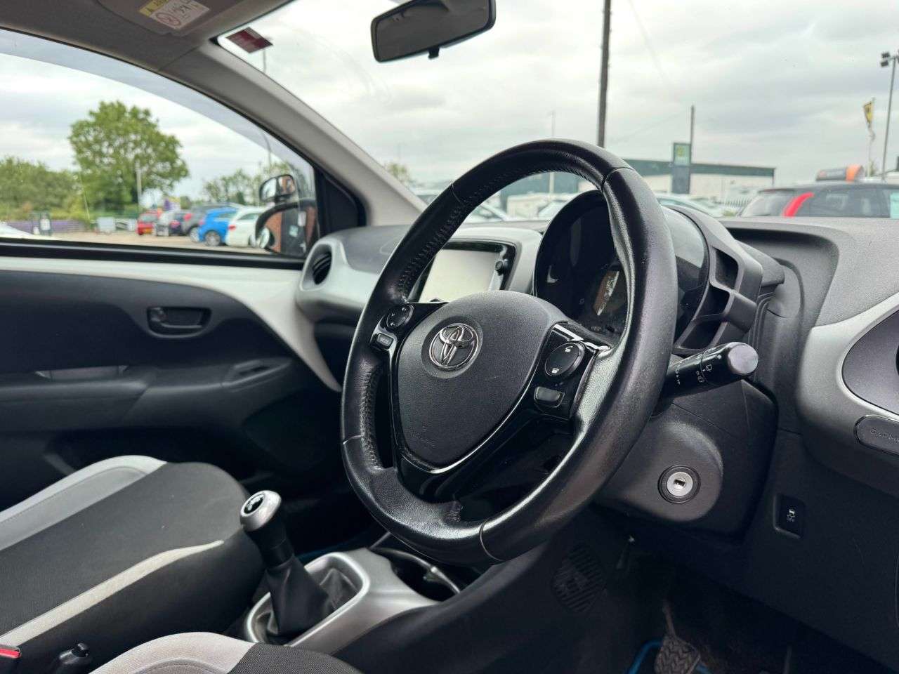 2015 TOYOTA AYGO 2015 TOYOTA AYGO