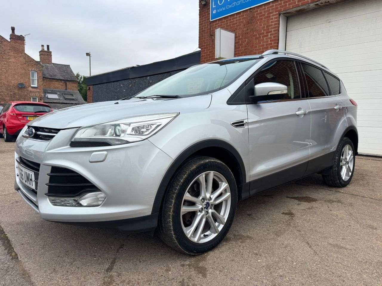 A 2016 FORD KUGA 2.0 TDCi Titanium X Sport SUV 5dr Diesel Manual AWD Euro 6 (s/s) (180 ps) A 2016 FORD KUGA 2.0 TDCi Titanium X Sport SUV 5dr Diesel Manual AWD Euro 6 (s/s) (180 ps)