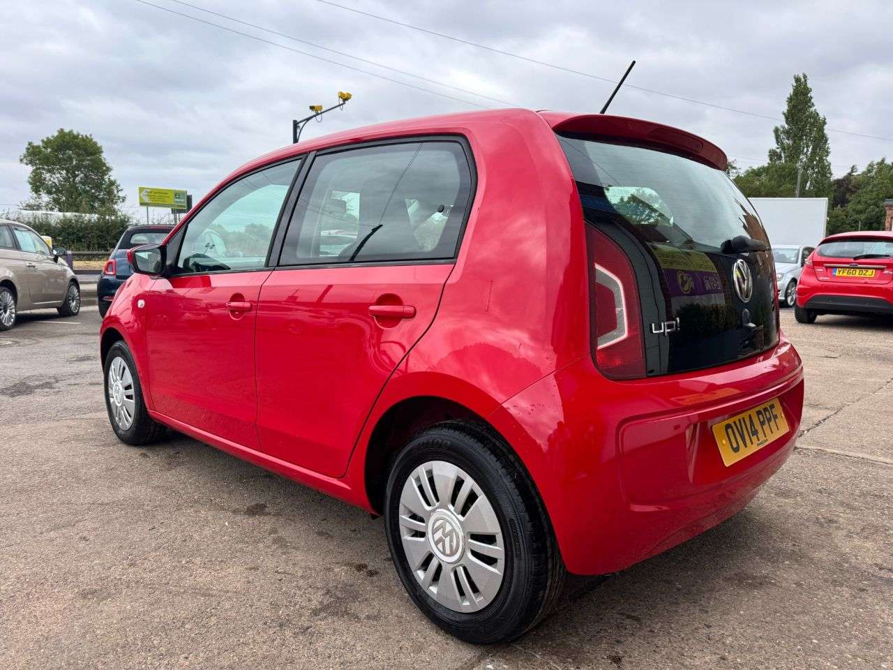 2014 VOLKSWAGEN UP! 2014 VOLKSWAGEN UP!