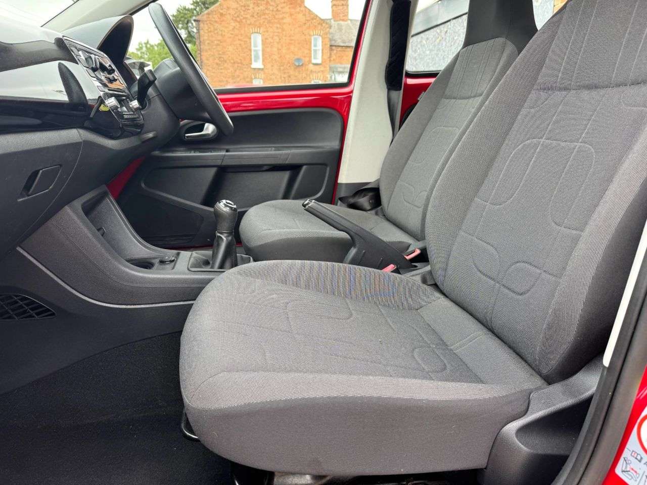 2014 VOLKSWAGEN UP! 2014 VOLKSWAGEN UP!