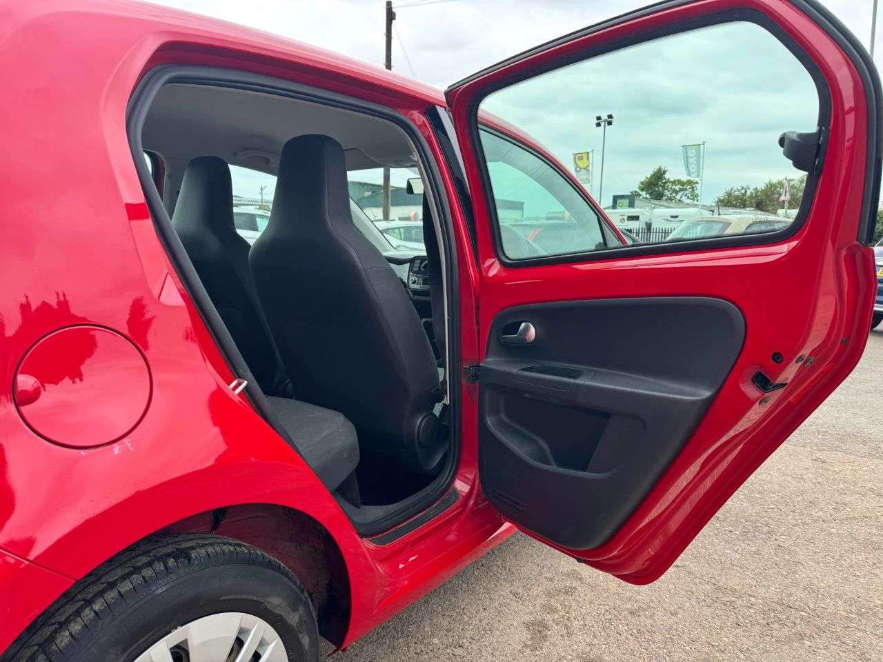 2014 VOLKSWAGEN UP! 2014 VOLKSWAGEN UP!