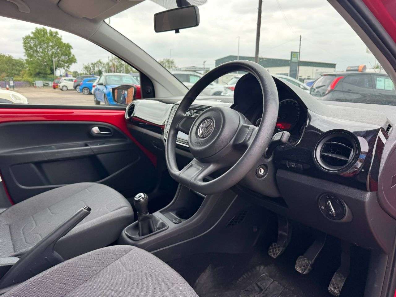 2014 VOLKSWAGEN UP! 2014 VOLKSWAGEN UP!