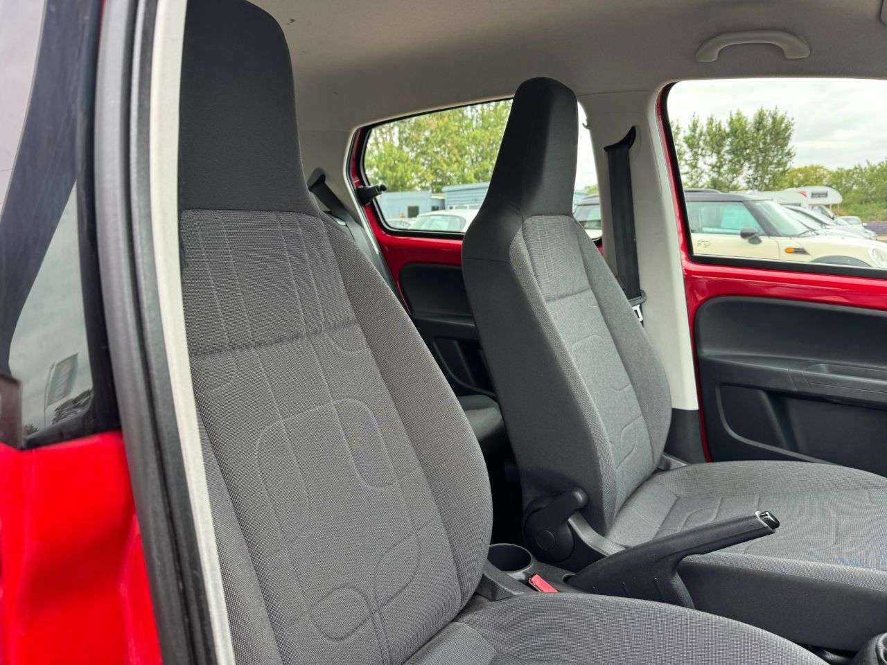 2014 VOLKSWAGEN UP! 2014 VOLKSWAGEN UP!